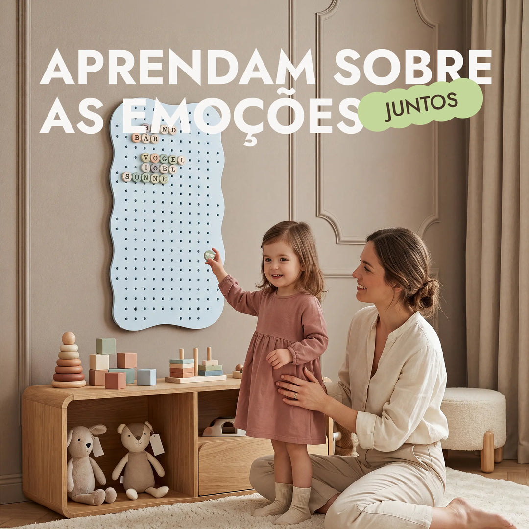 Pegboard de madeira para quarto de criança — GoodevasBoard